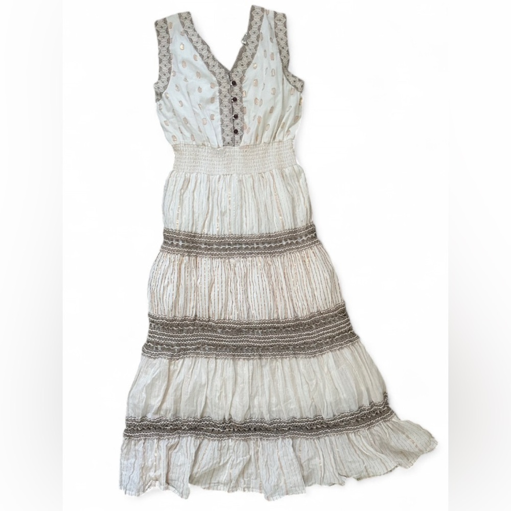 Dress Naoo Maxi Dress with Gold Detail